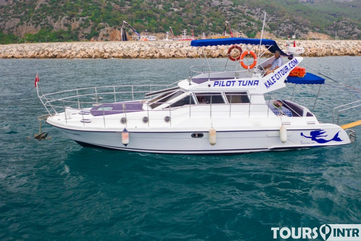 private yacht tour antalya